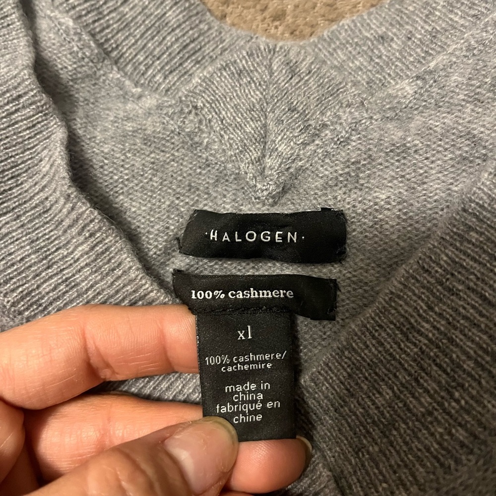 Halogen Heather Gray Cashmere Knit